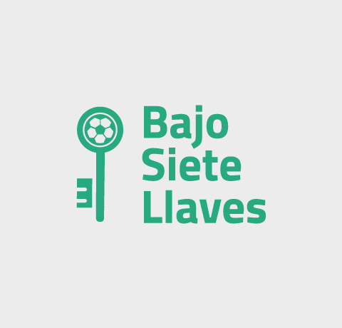 bajo siete llaves